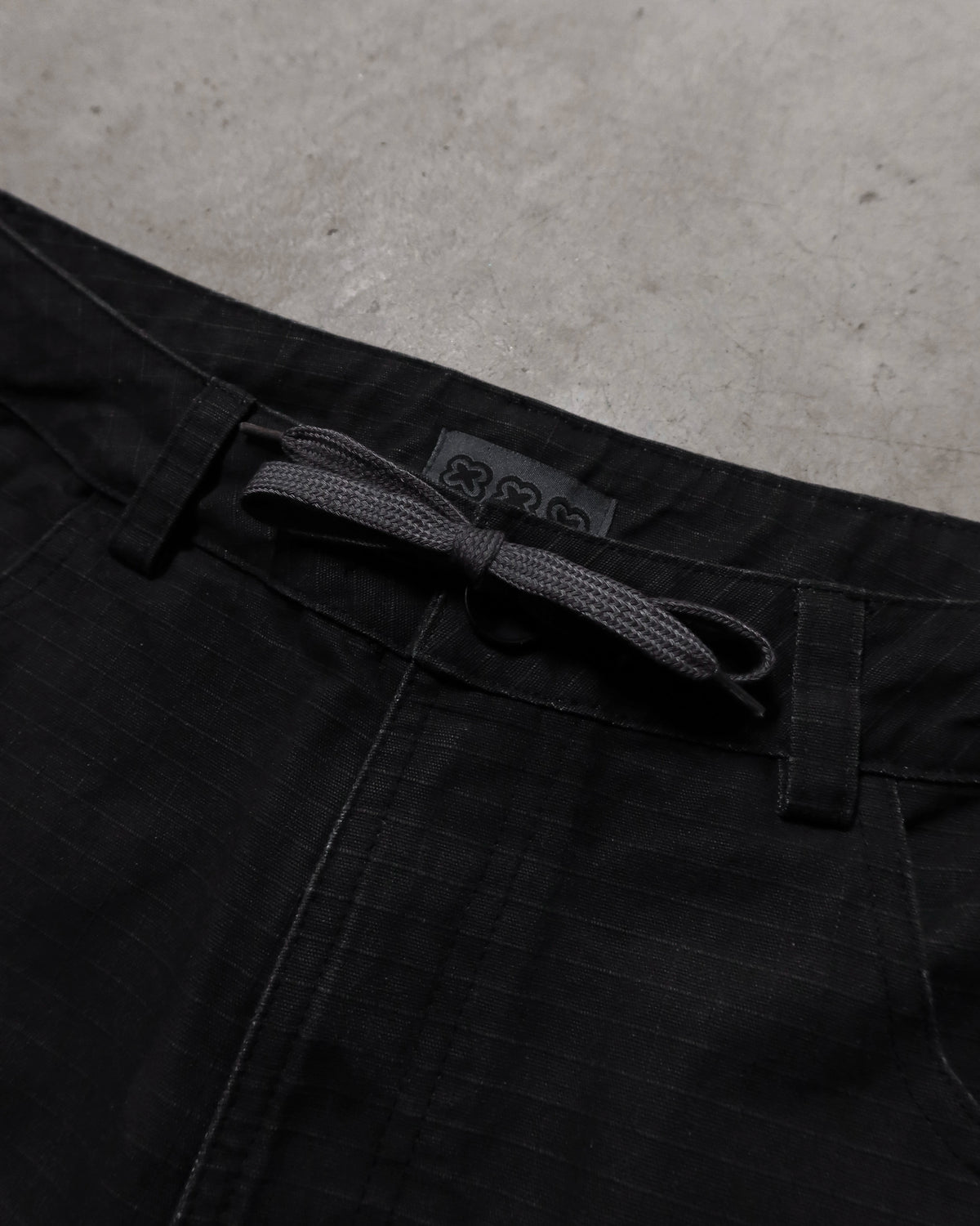 DRKCAMO CARGOS
